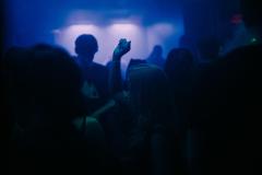 250125_FRAUMANFRED_DOPPELD_DA7A5391